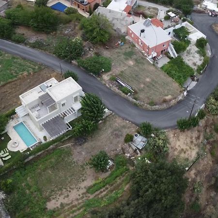Traditional Stonebuilt Villa Leonanto, Only 5 Km From A Sandy Beach Kastellos Экстерьер фото