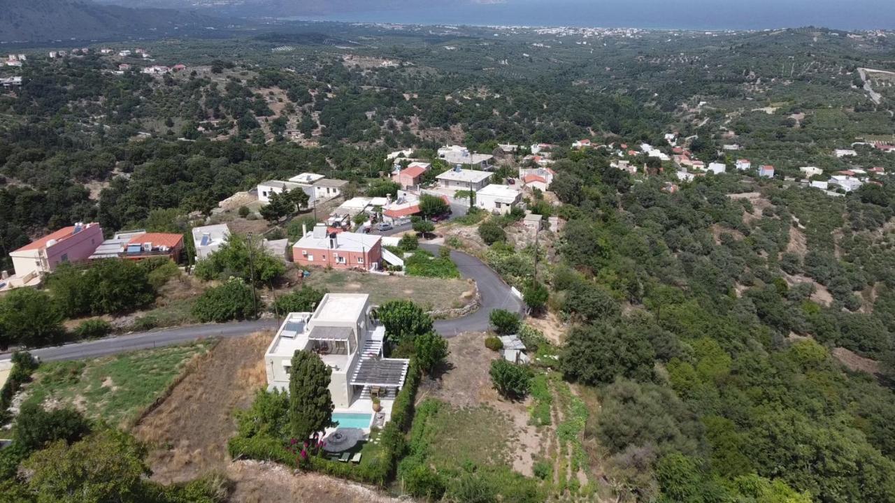 Traditional Stonebuilt Villa Leonanto, Only 5 Km From A Sandy Beach Kastellos Экстерьер фото