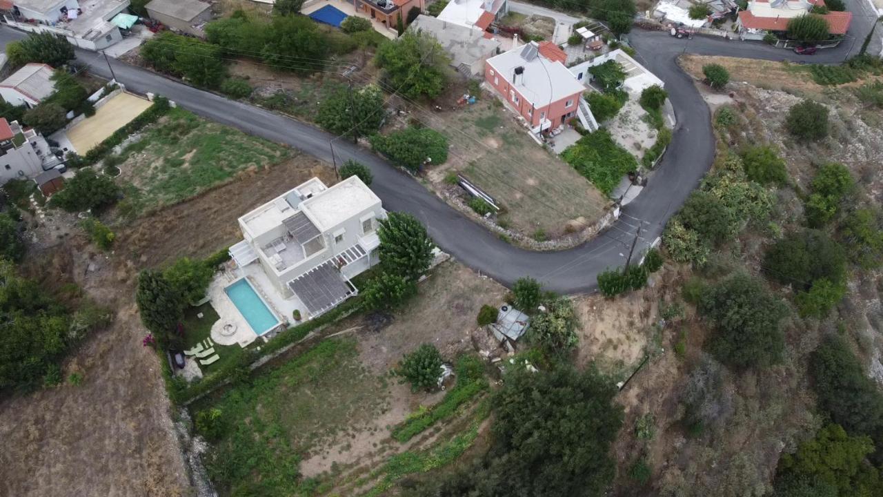 Traditional Stonebuilt Villa Leonanto, Only 5 Km From A Sandy Beach Kastellos Экстерьер фото