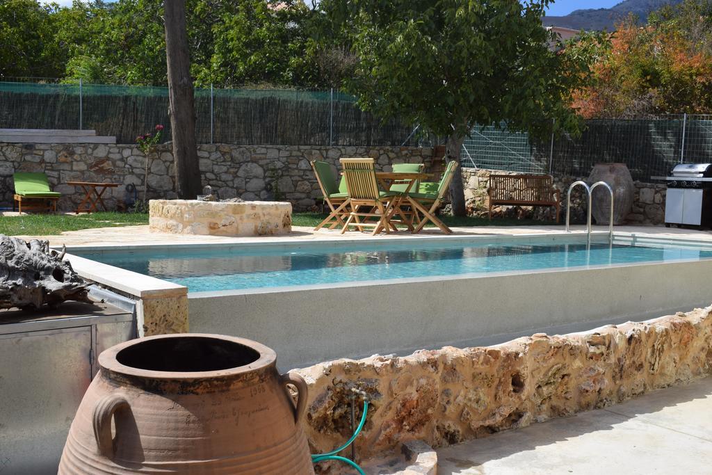 Traditional Stonebuilt Villa Leonanto, Only 5 Km From A Sandy Beach Kastellos Экстерьер фото
