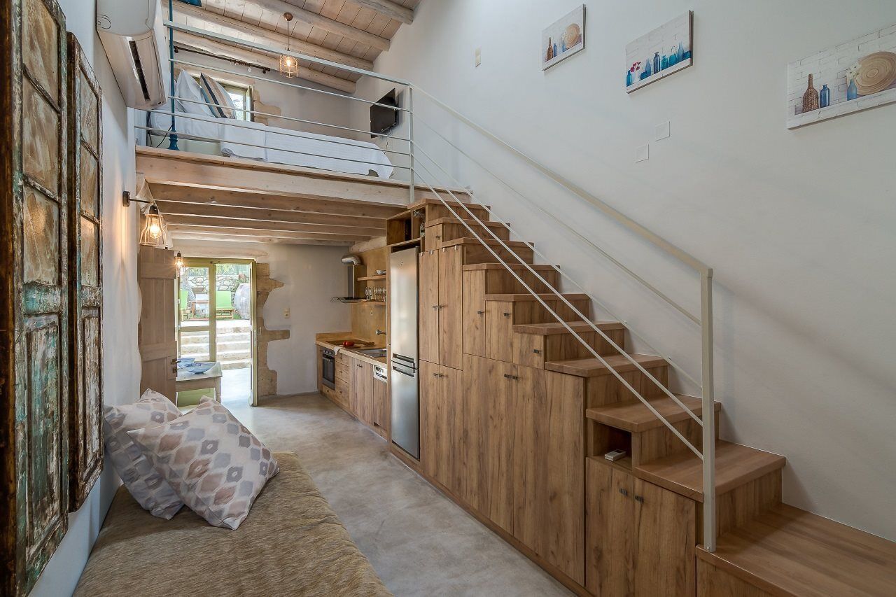 Traditional Stonebuilt Villa Leonanto, Only 5 Km From A Sandy Beach Kastellos Экстерьер фото