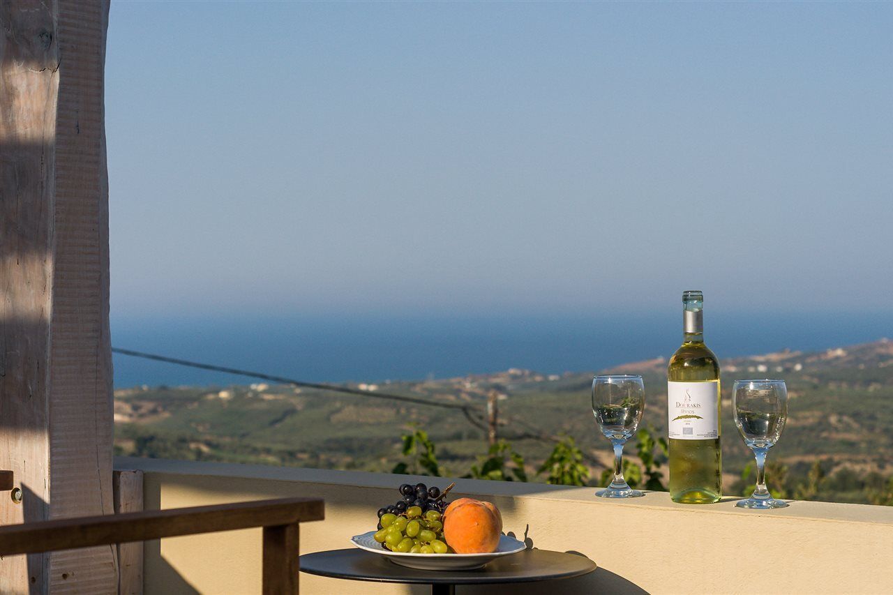 Traditional Stonebuilt Villa Leonanto, Only 5 Km From A Sandy Beach Kastellos Экстерьер фото